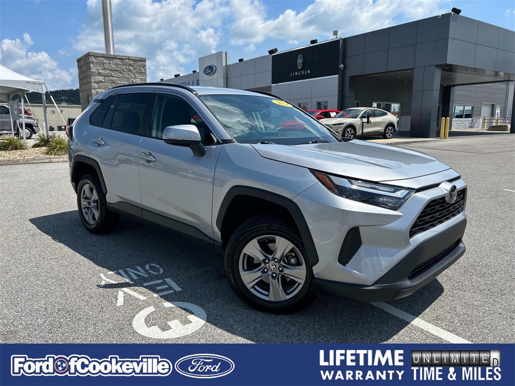 Used 2024 Toyota RAV4 XLE with VIN 2T3W1RFV6RW308538 for sale in Northfield, Minnesota