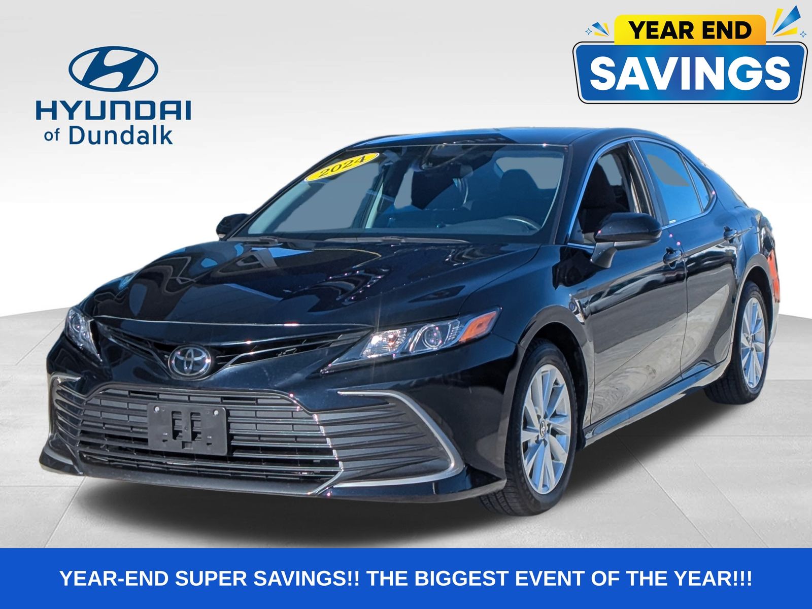 2024 Toyota Camry LE's photo