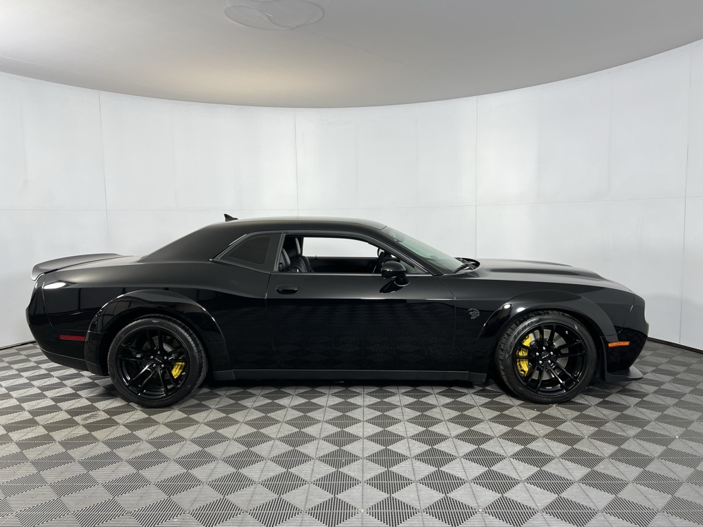2022 Dodge Challenger SRT8 Hellcat Redeye Widebody photo 3