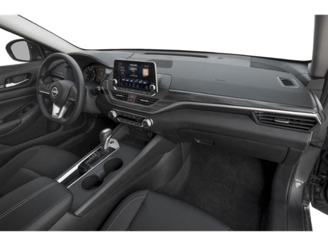 2025 Nissan Altima 2.5 SV photo 12