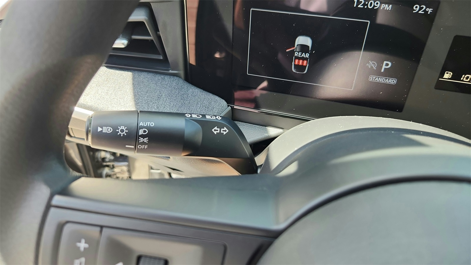 2025 Nissan Kicks SV photo 24