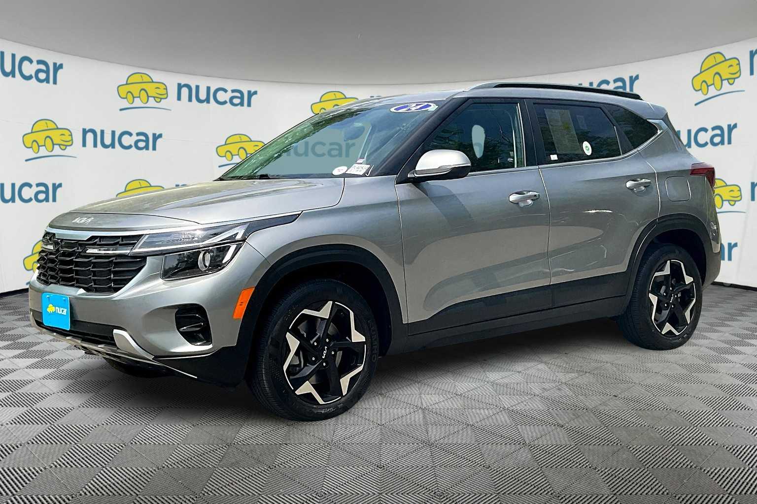 2024 Kia Seltos EX photo 2