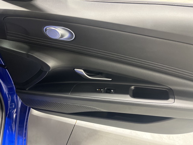 2025 Hyundai Elantra SEL Convenience photo 20