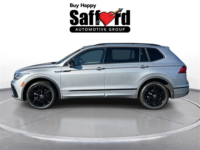 2022 Volkswagen Tiguan SE R-Line Black photo 4