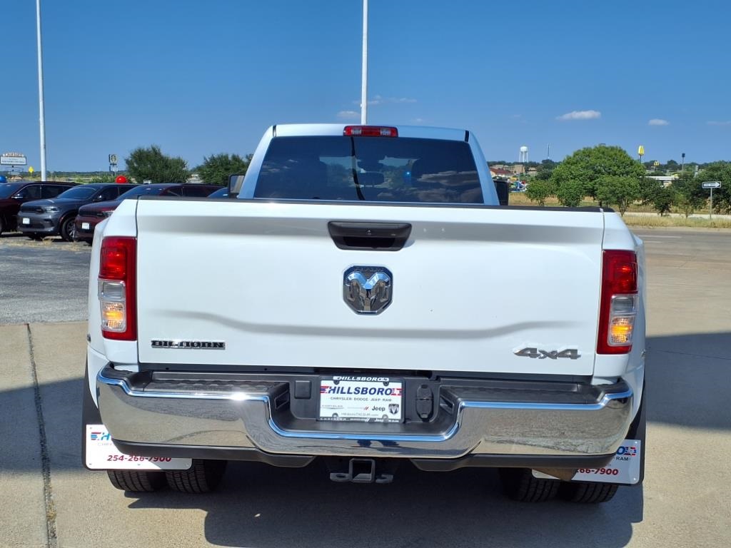 2024 Ram 3500 Big Horn photo 6
