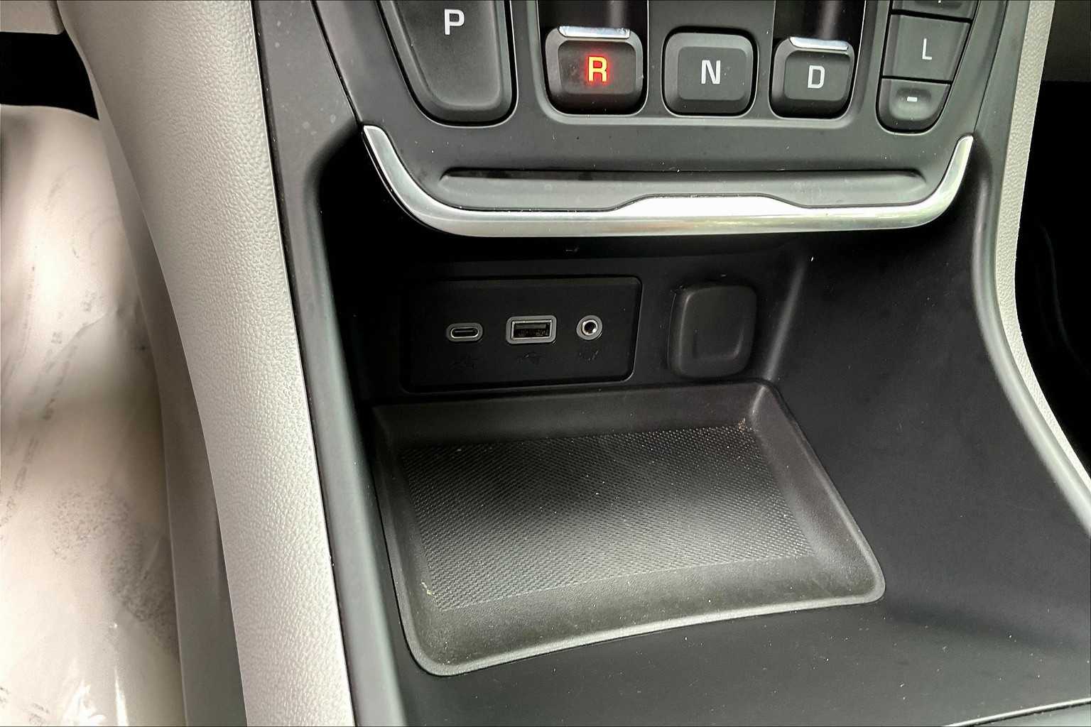 2020 Gmc Terrain SLE photo 27
