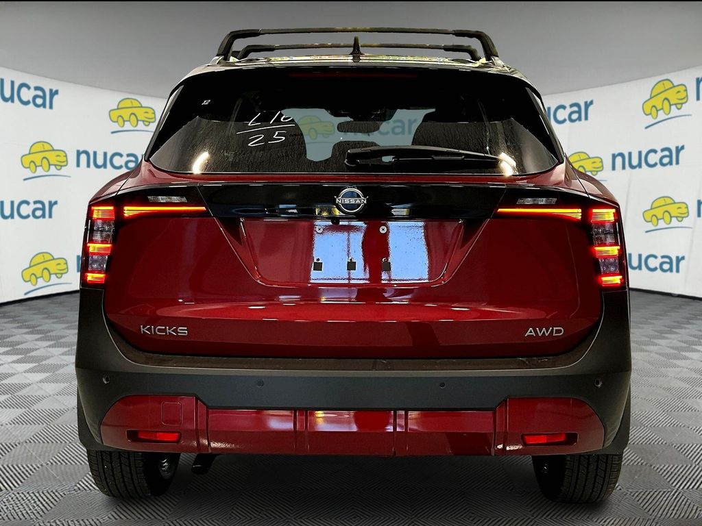2026 Nissan Kicks SV photo 2