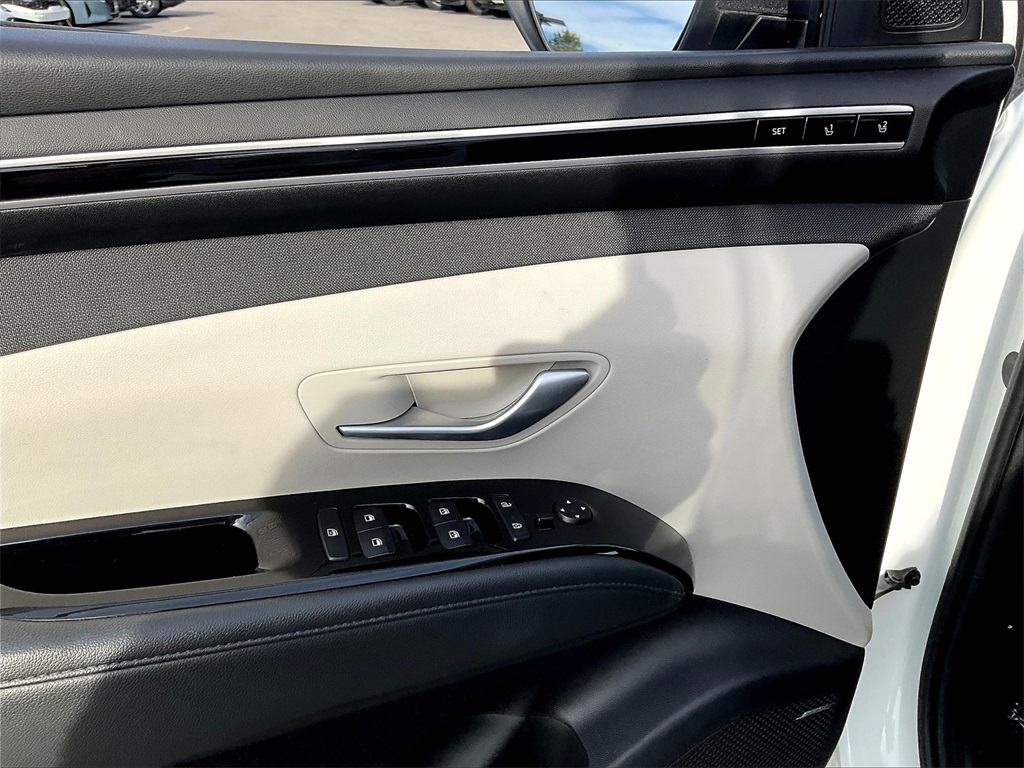 2022 Hyundai Tucson Limited photo 35