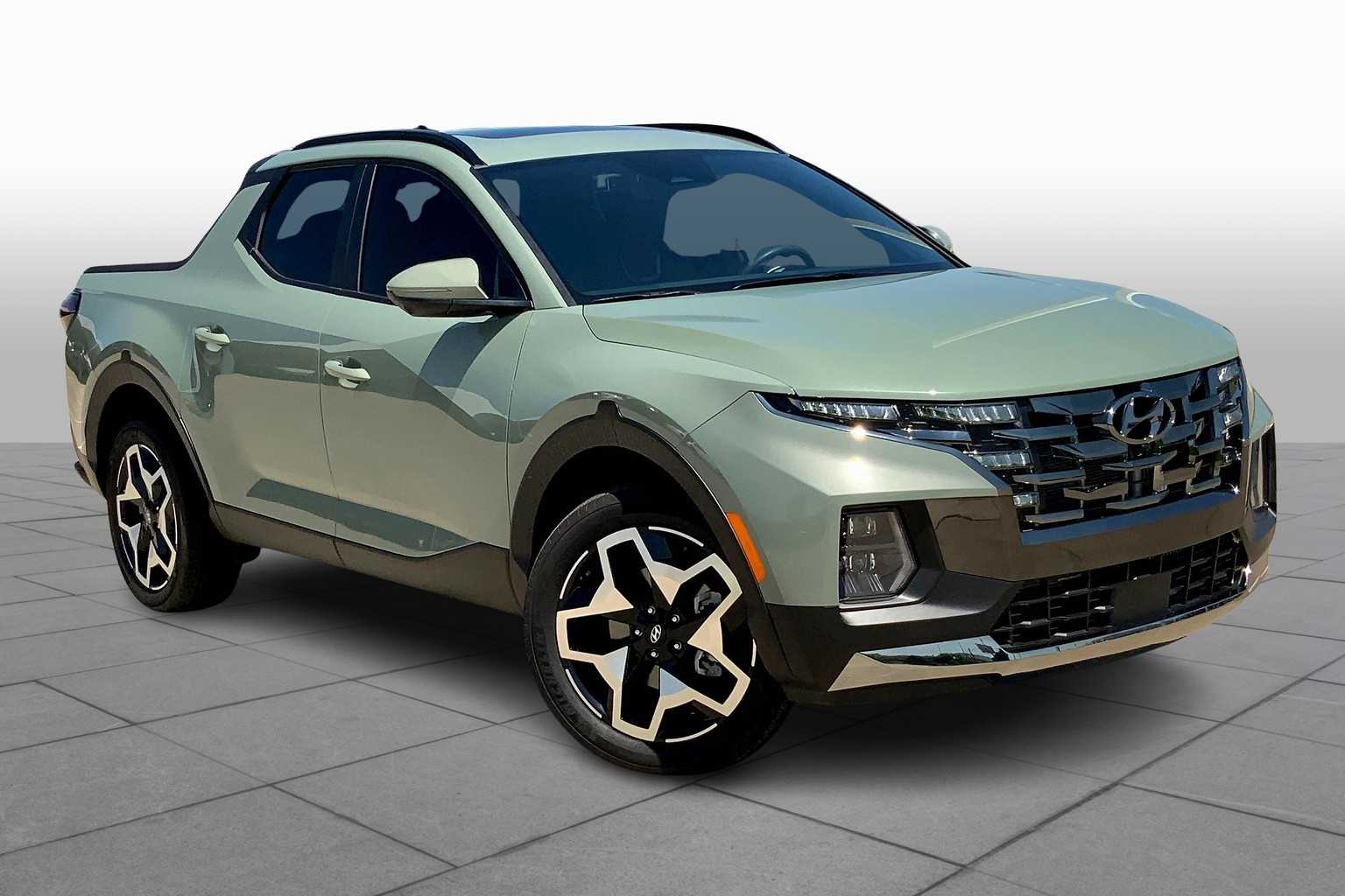 2024 Hyundai Santa Cruz Limited photo 2