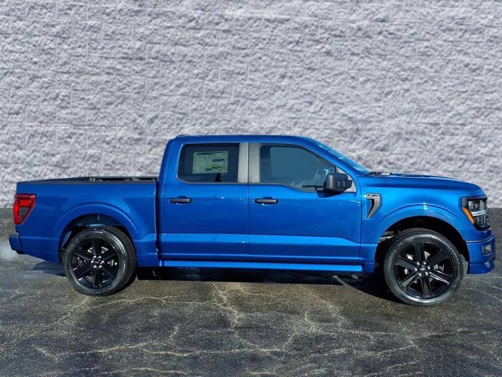 2025 FORD F-150 - Image 24