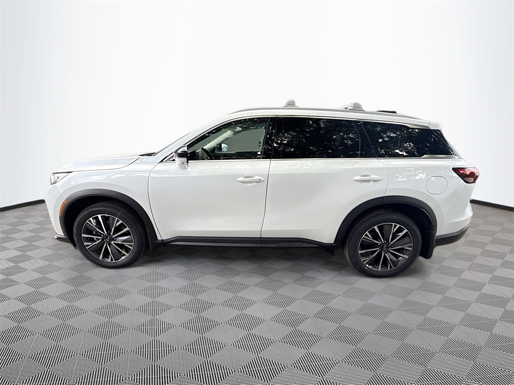 2026 Infiniti QX60 Luxe photo 4