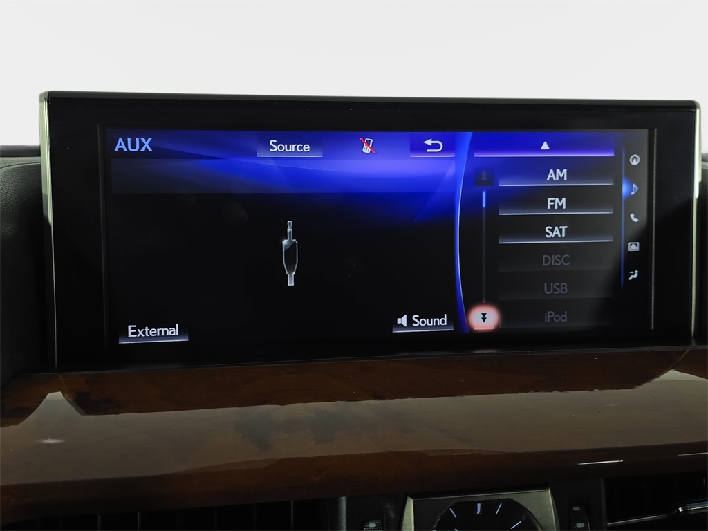 2020 Lexus LX 570 photo 19