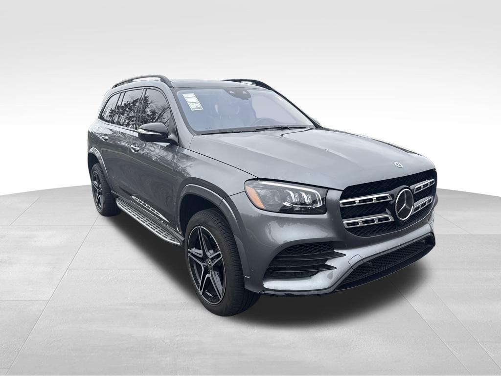 2023 Mercedes Benz GLS 580 4MATIC photo 4