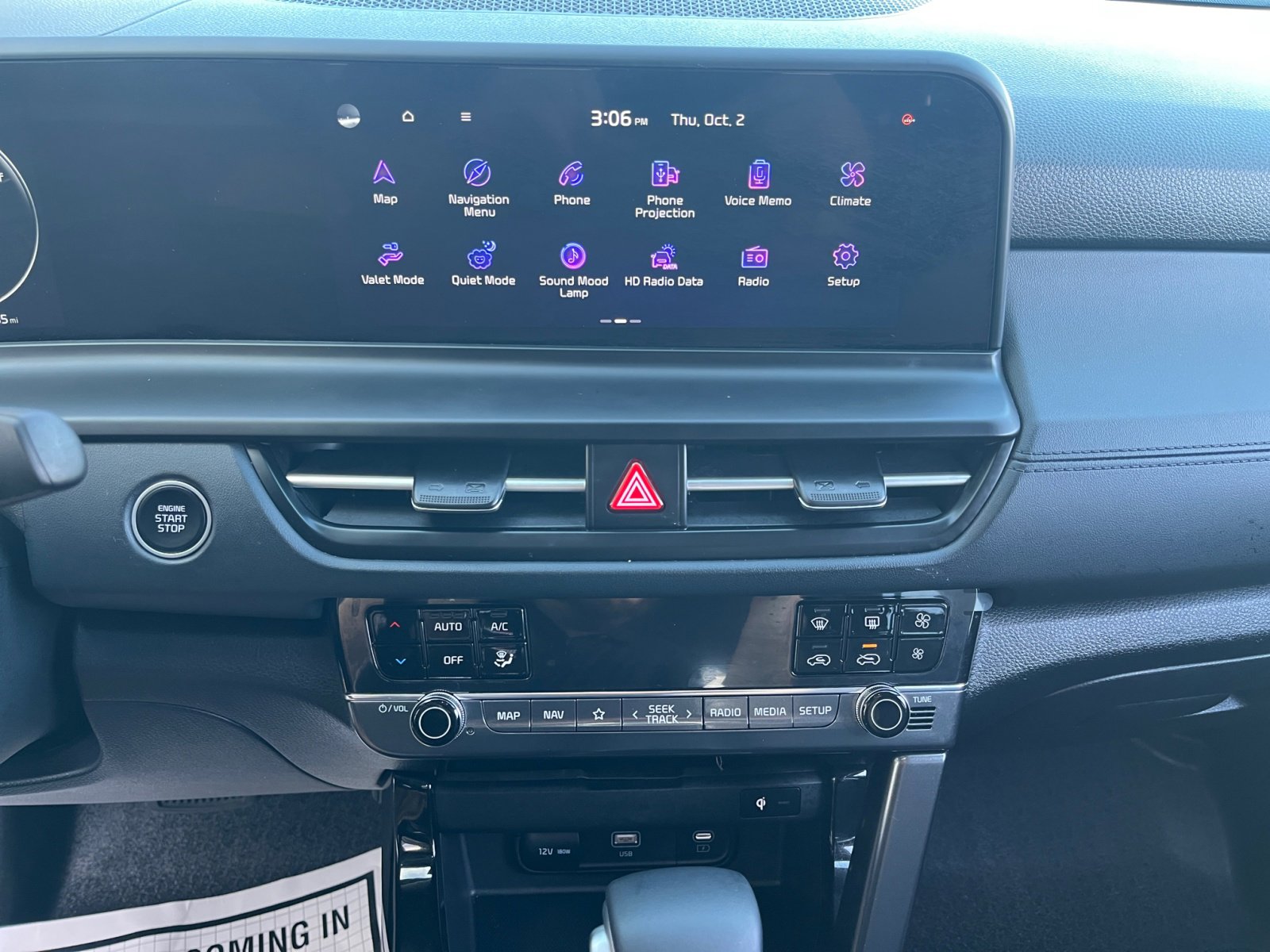 2024 Kia Seltos EX photo 16