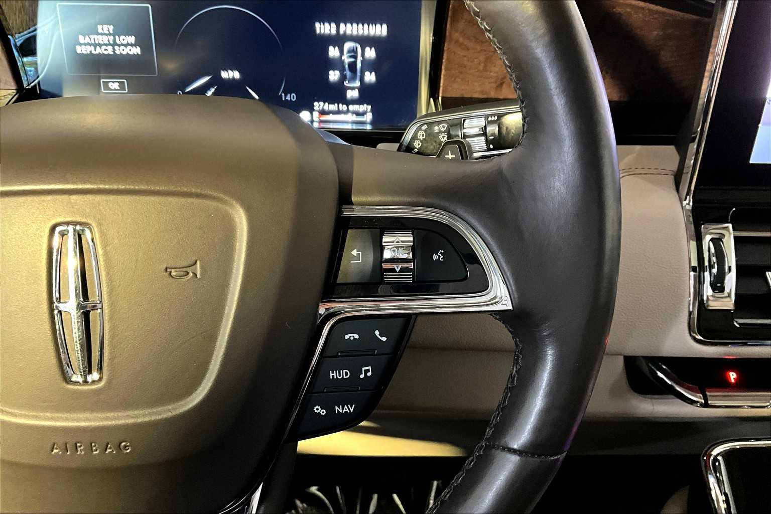 2020 Lincoln Navigator Reserve photo 24