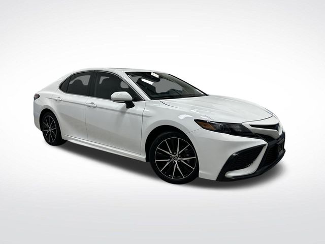 2023 Toyota Camry SE photo 33