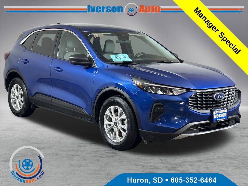 2023 Ford Escape