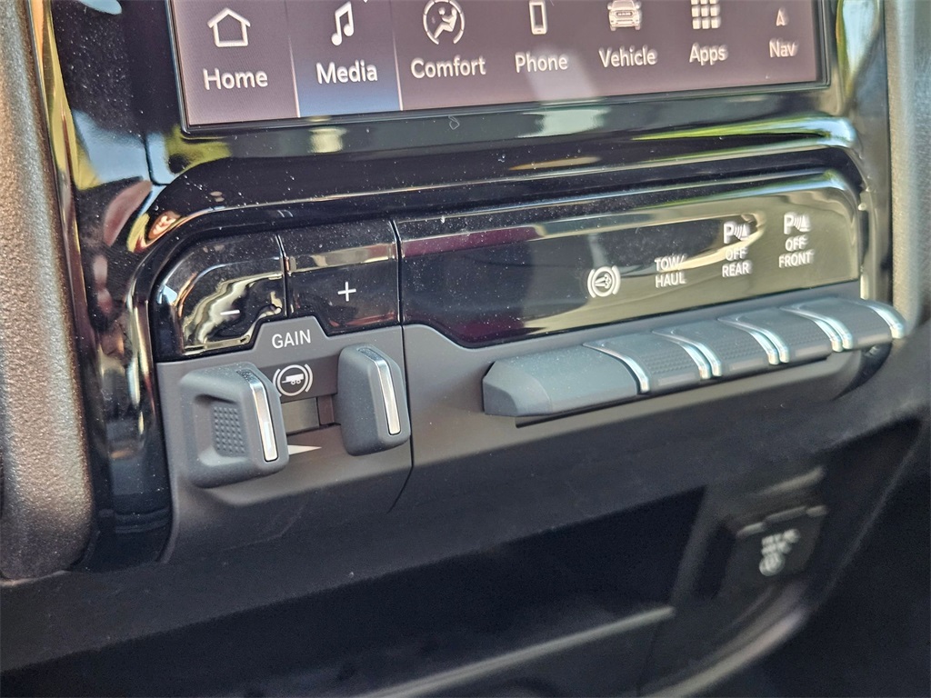 2026 Ram 3500 Tradesman photo 28