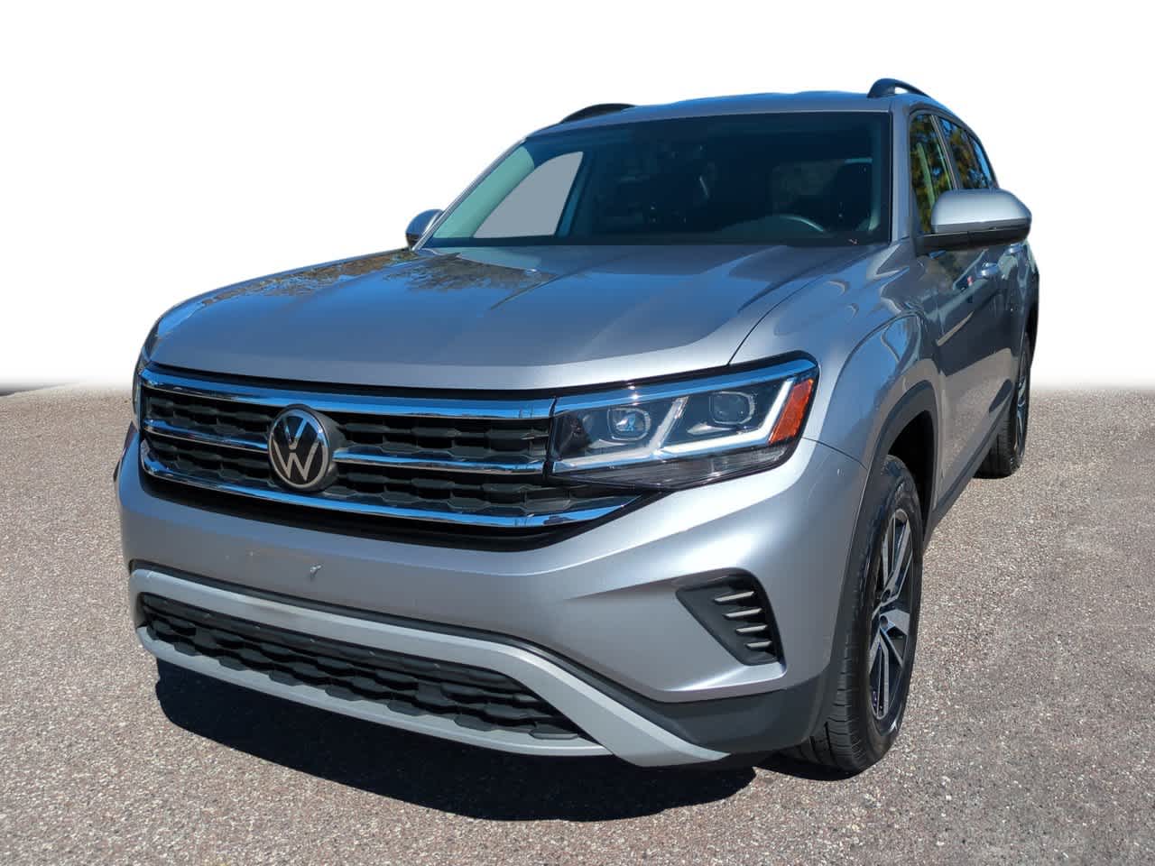 2022 Volkswagen Atlas SE's photo