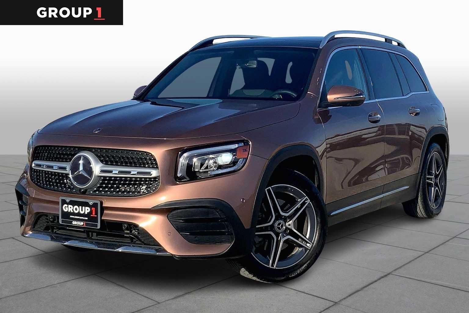 2022 Mercedes-Benz GLB's photo
