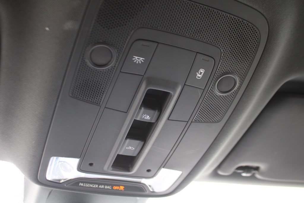 2021 Audi Q3 S line Premium 45 TFSI photo 22