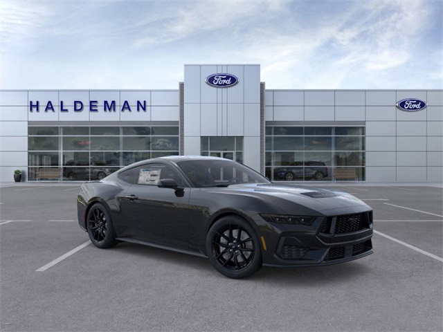 2025 Ford Mustang GT photo 6