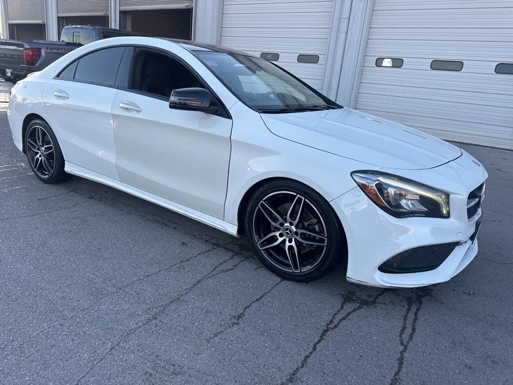 2019 Mercedes Benz CLA 250 photo 2