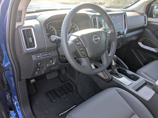 2025 Nissan Frontier SV photo 17