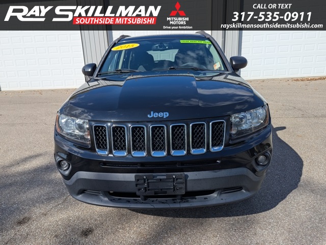 2016 Jeep Compass Sport photo 2