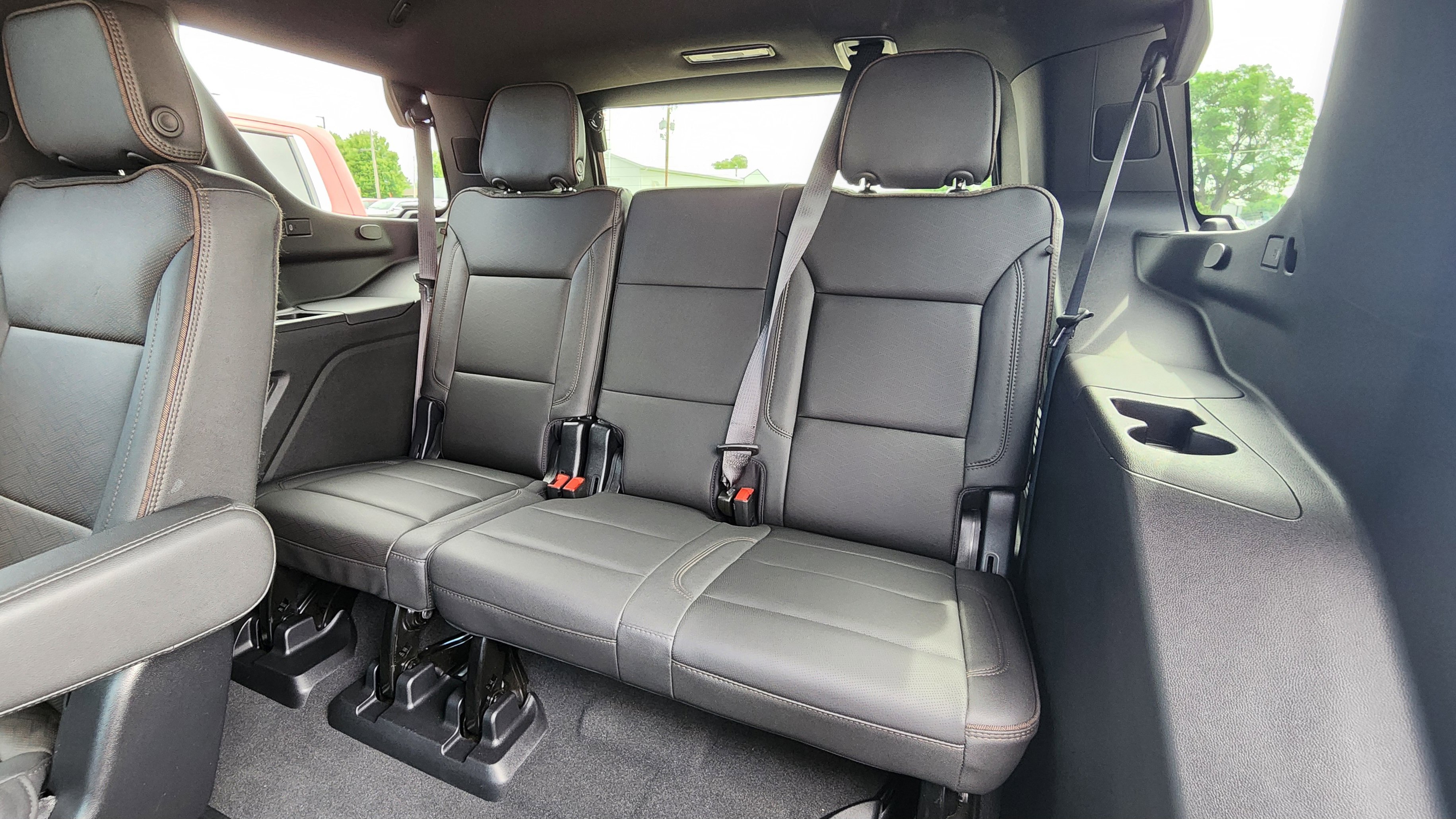 2023 Chevrolet Tahoe High Country photo 24