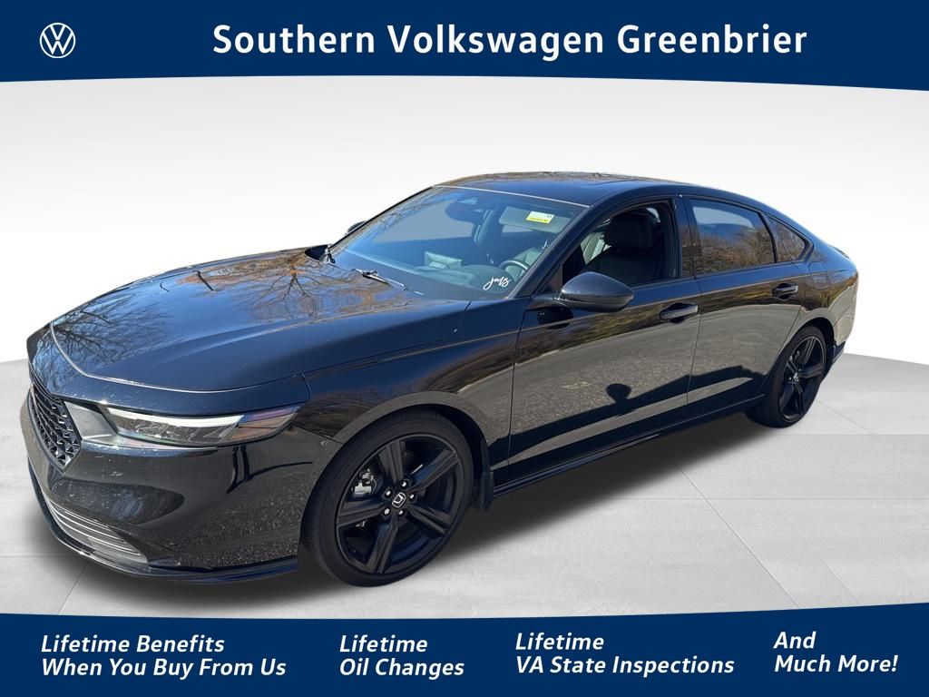 2024 Honda Accord Hybrid Sport-L's photo