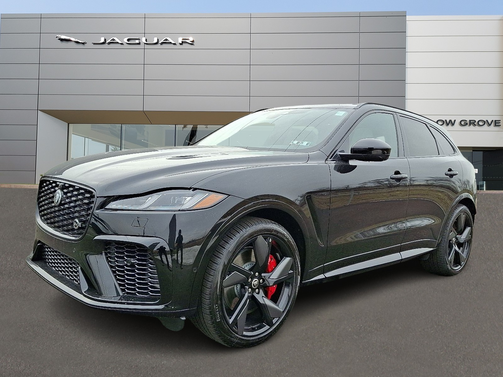 2026 Jaguar F-Pace SVR's photo