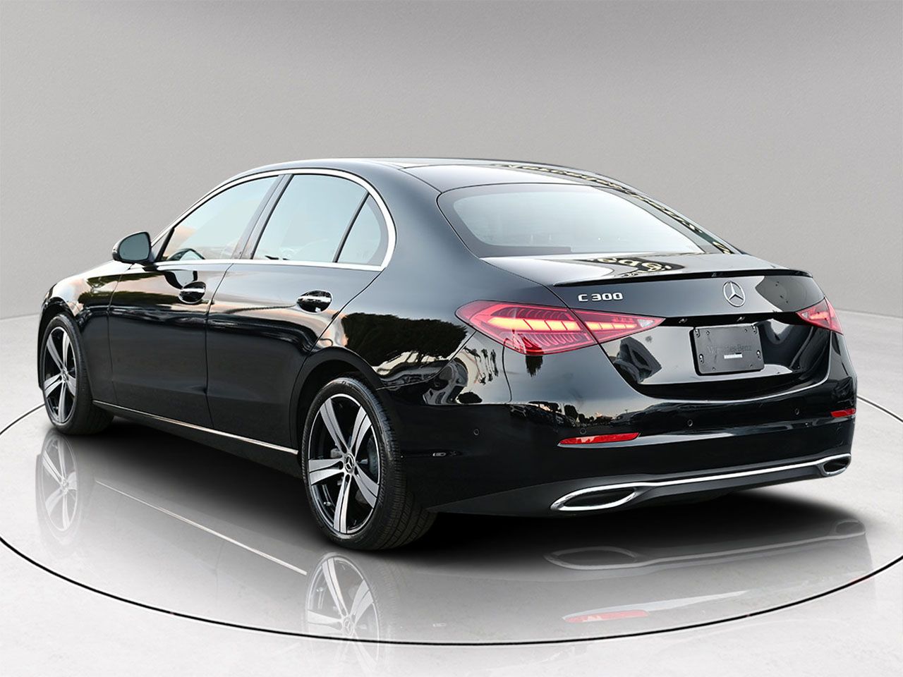 2025 Mercedes Benz C 300 photo 4