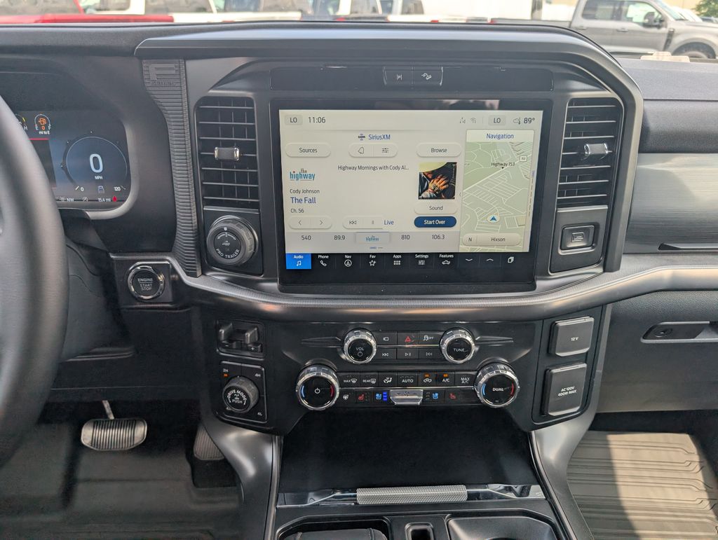2025 Ford F-150 Lariat photo 12