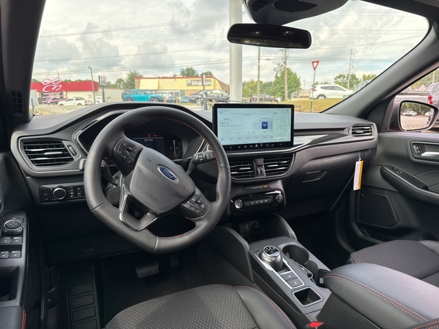 2026 Ford Escape ST-Line photo 23