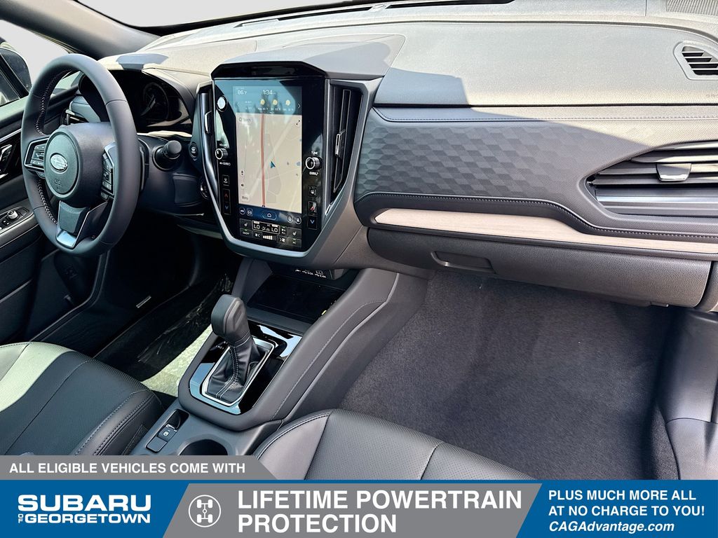 2025 Subaru Forester Limited photo 32