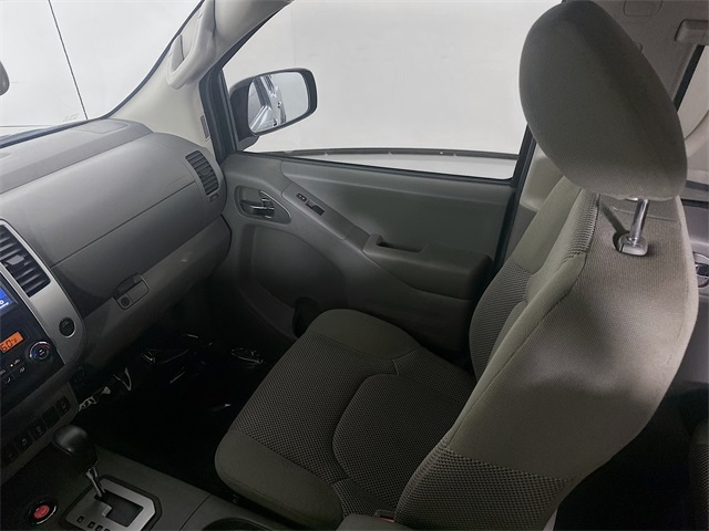 2020 Nissan Frontier SV photo 16