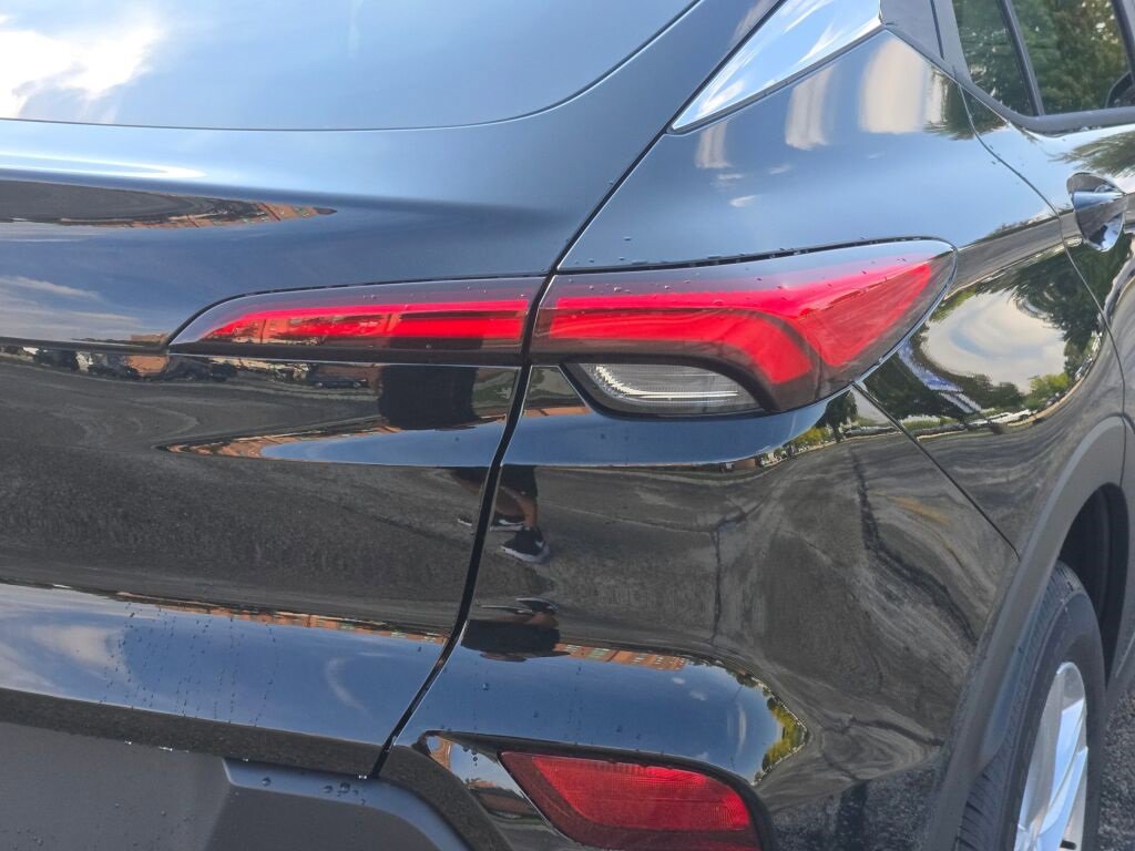 2025 Buick Envista Preferred photo 11