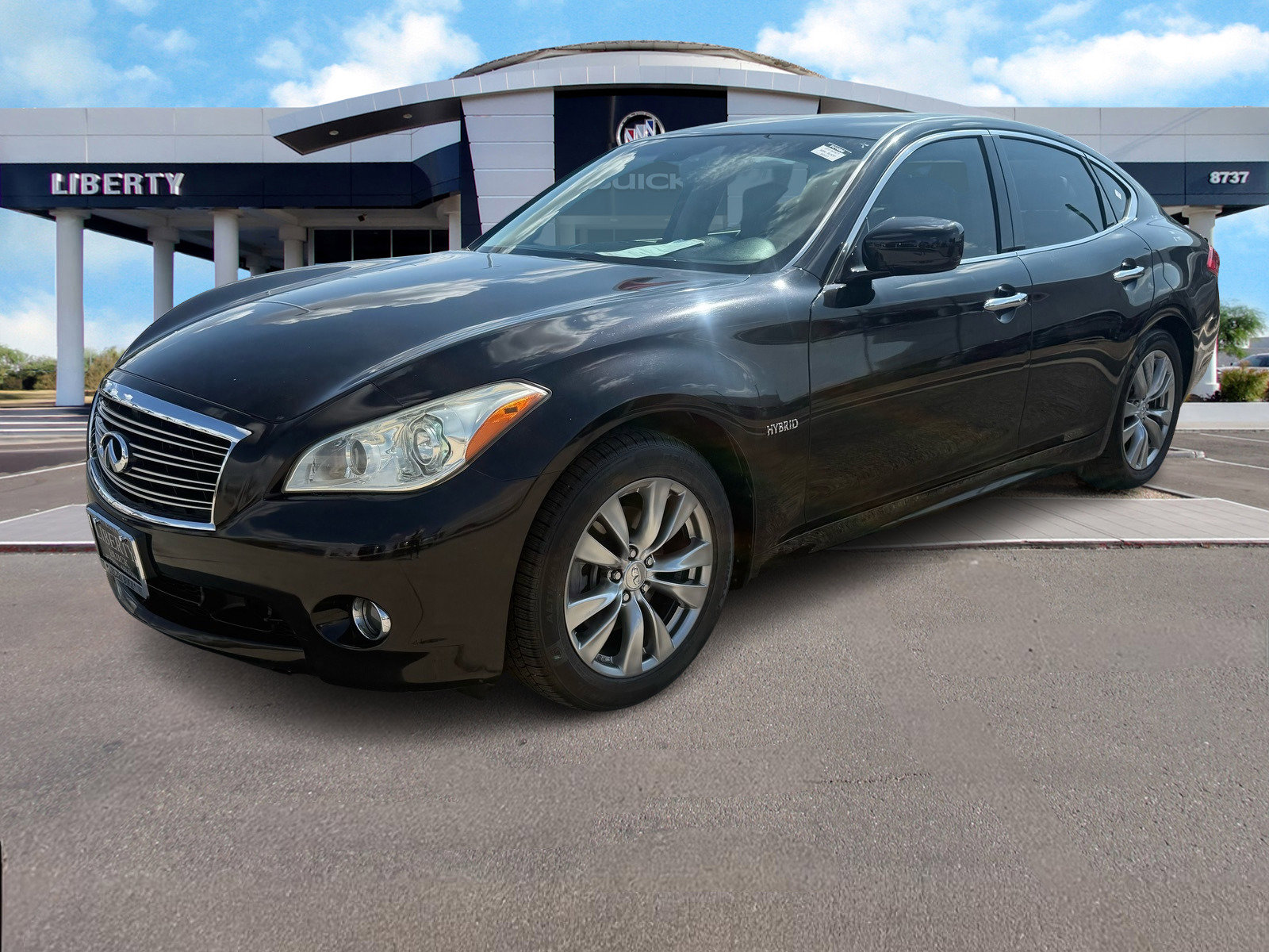 2013 Infiniti M35h photo 3