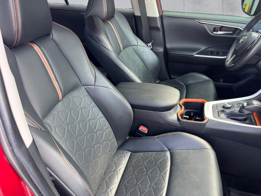 2023 Toyota RAV4 Adventure photo 14