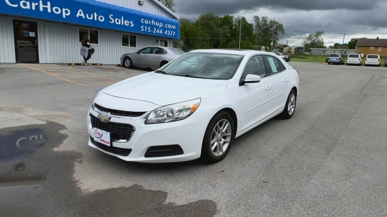 PreOwned 2015 Chevrolet Malibu LT Sedan 4D 4D SEDAN Y804915 in Des
