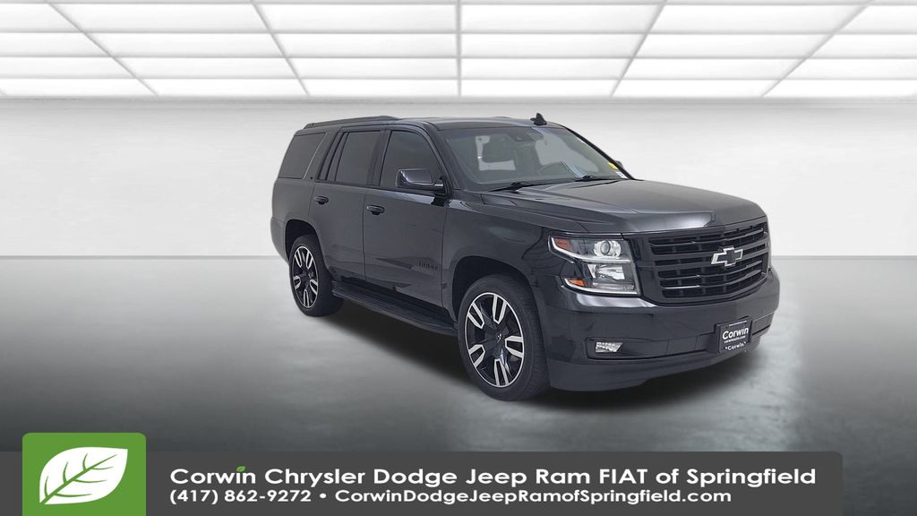 2019 Chevrolet Tahoe LT photo 3