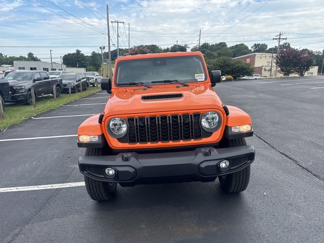 2025 Jeep Gladiator Sport S photo 2