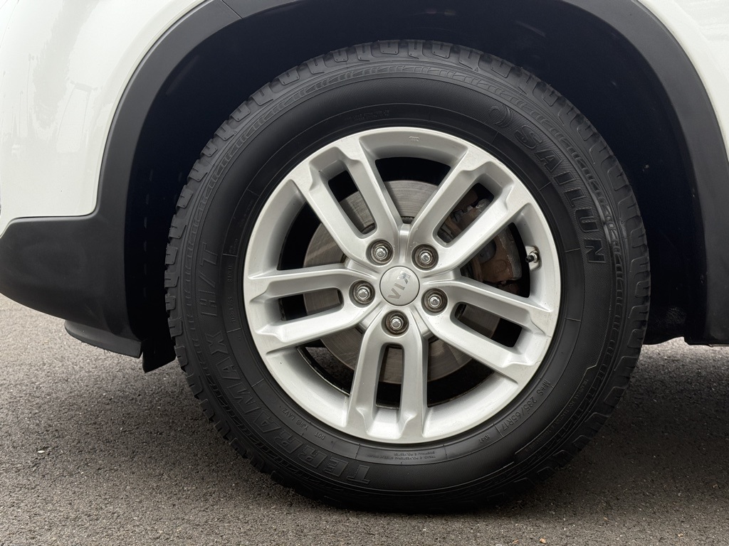 2014 Kia Sorento LX photo 8