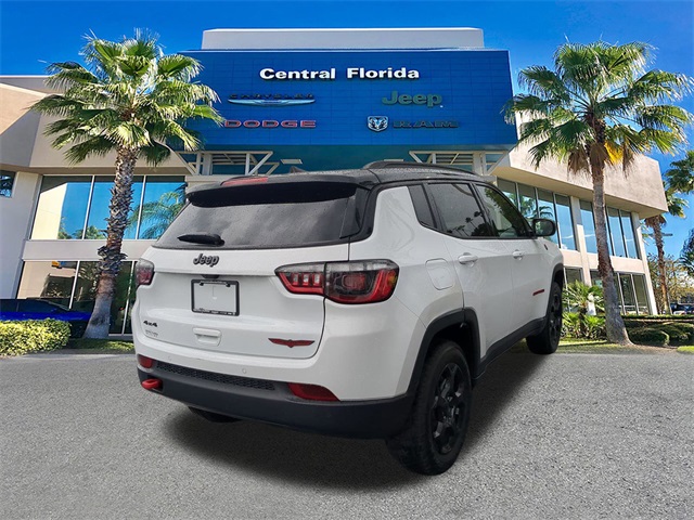 2023 Jeep Compass Trailhawk photo 3