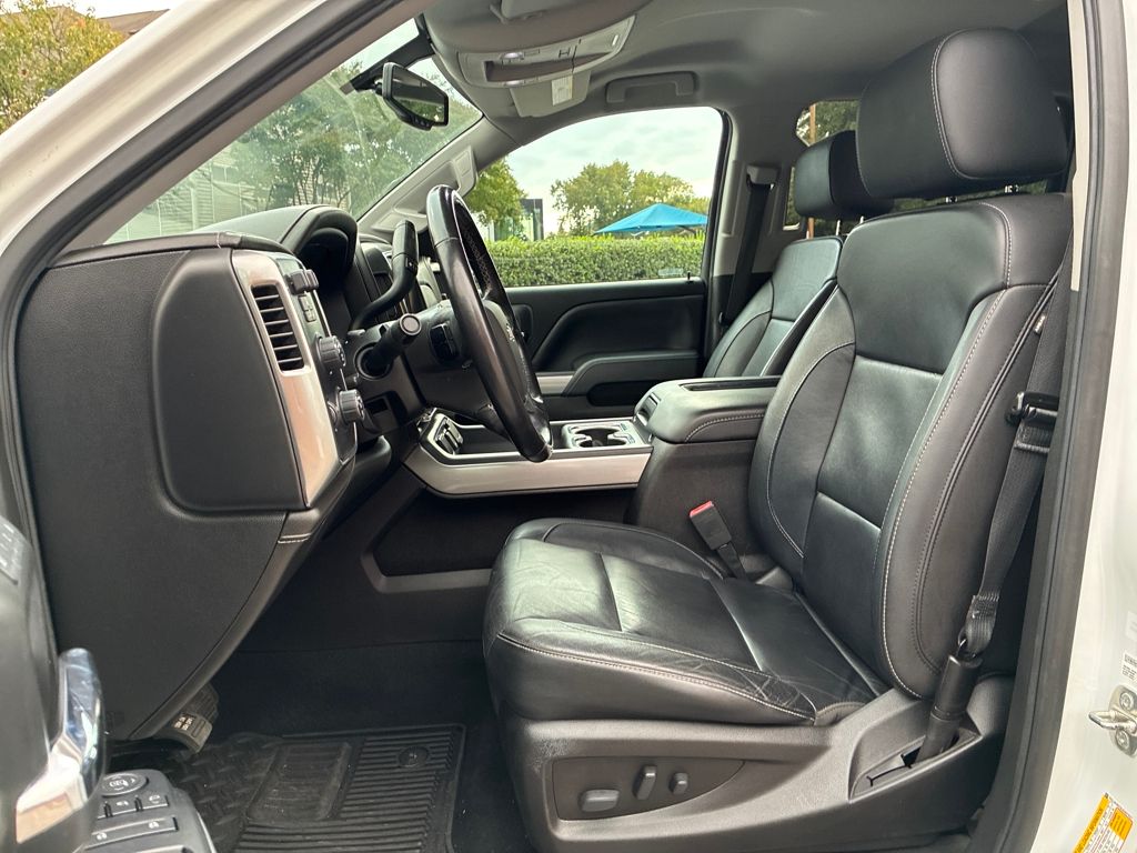 2018 Chevrolet Silverado 1500 LTZ photo 9