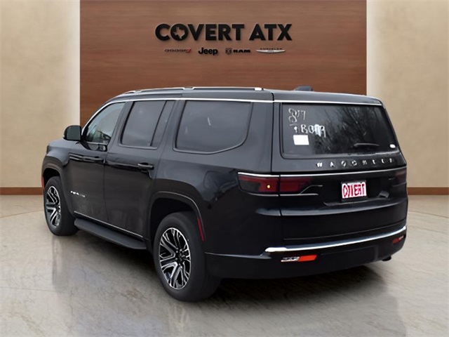 2025 Jeep Wagoneer Base photo 3