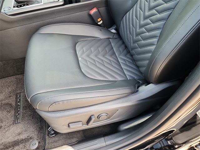 2026 Kia Sportage X-Pro Prestige photo 12