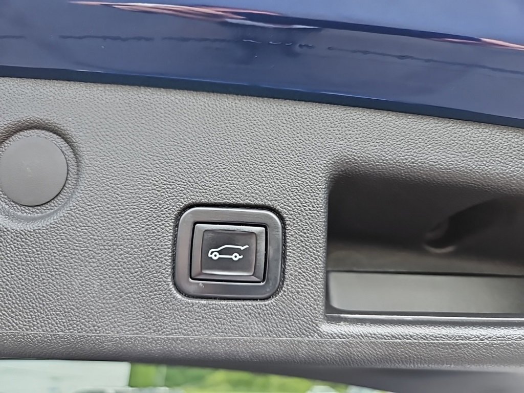 2022 Chevrolet Equinox LT photo 24