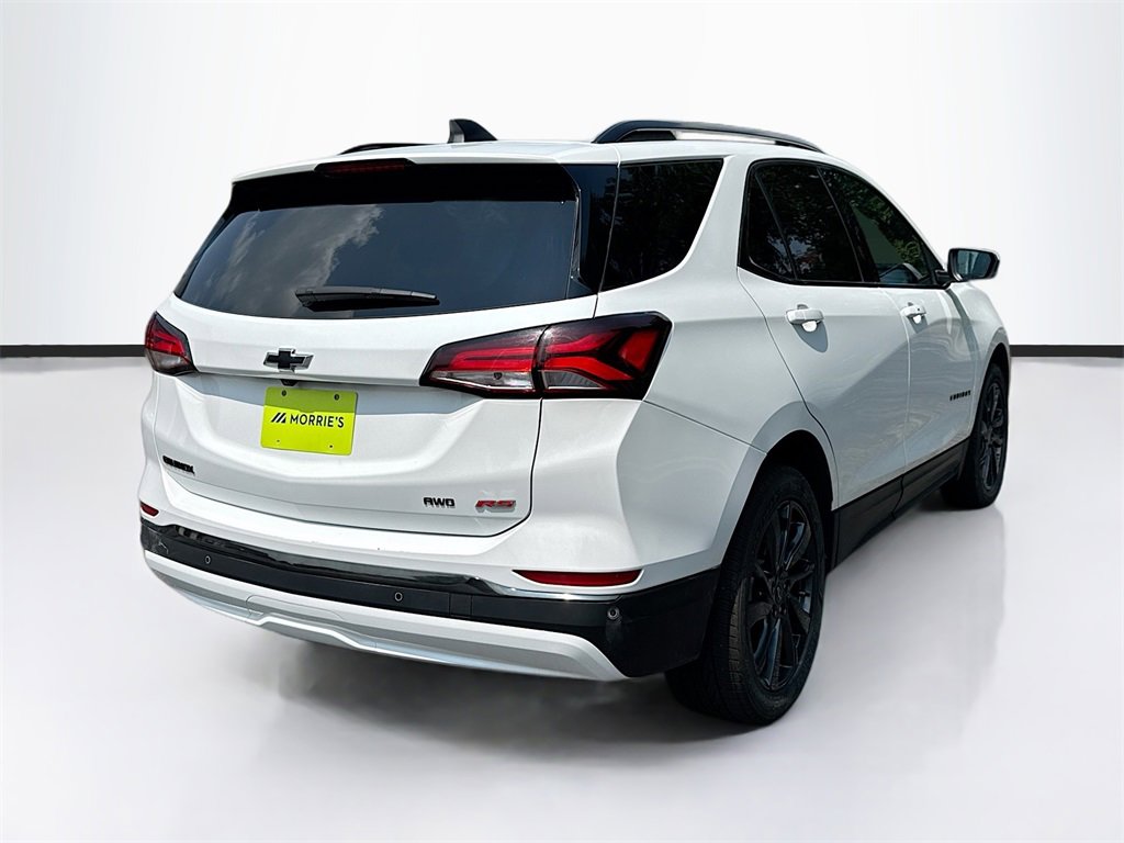 2023 Chevrolet Equinox RS photo 2